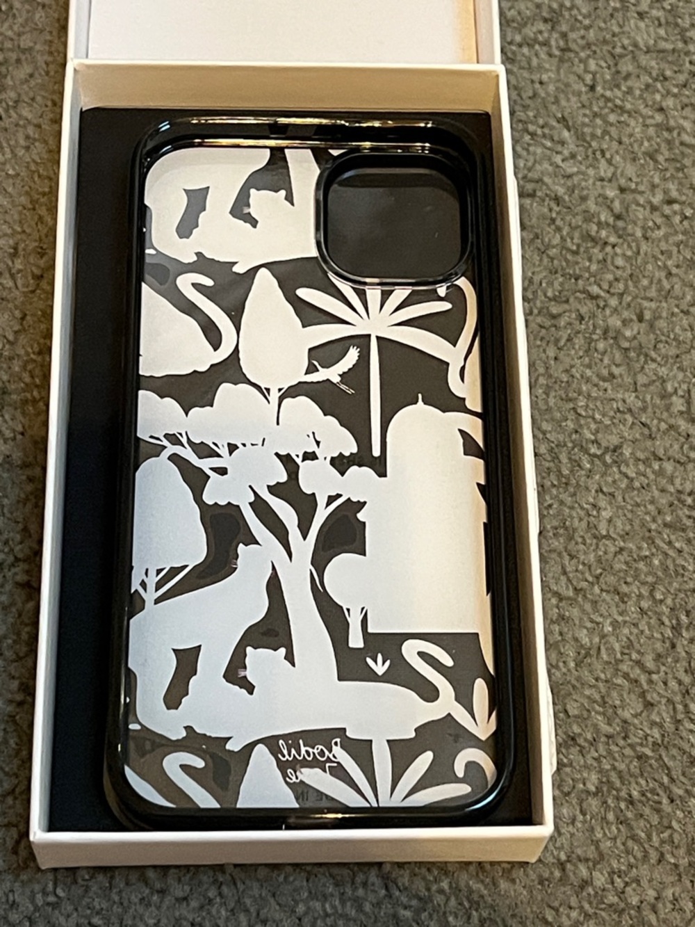 Casetify iphone 15 plus Case with Pink Jungle Motif - Picture 3 of 6